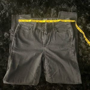 PAIGE BLACK SKINNY JEANS